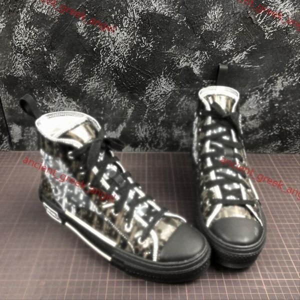 christmas gift 2020 classic luxurys men's fashion brand sports running men and women high sports men's coach casual shoes, Black;red
christmas gift 2020 classic luxurys men's fashion brand sports running men and women high sports men's coach casual shoes, Black;red