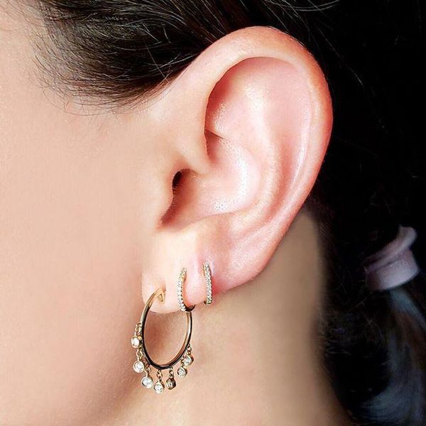 hoop & huggie shinny cz station gold color elegant earring for women lady drop dip mini charm earrs, Golden;silver
hoop & huggie shinny cz station gold color elegant earring for women lady drop dip mini charm earrs, Golden;silver
