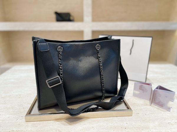 brand new styles of female bags, large-capacity shopping bags, classic casual, versatile, lightweight portable single shoulder bag size 37cm, Black;red
brand new styles of female bags, large-capacity shopping bags, classic casual, versatile, lightweight portable single shoulder bag size 37cm, Black;red