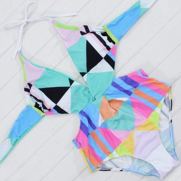 women's swimwear 2021 women push up print printed one piece swimsuit cut out monokini bandage bathing suit maillot de bain1, White;black
women's swimwear 2021 women push up print printed one piece swimsuit cut out monokini bandage bathing suit maillot de bain1, White;black