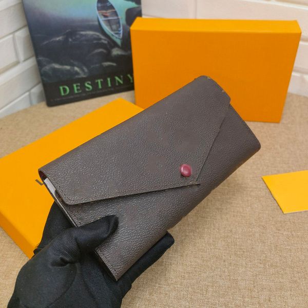 men and women purses long leather designer luxury hand-held lid classic inner compartment with box, Red;black
men and women purses long leather designer luxury hand-held lid classic inner compartment with box, Red;black