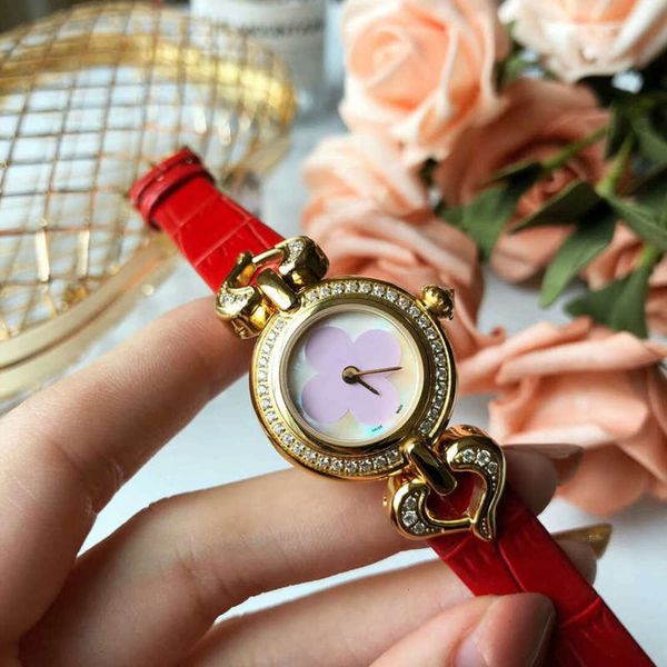 dial pointer large quartz japanese fashion ordinary pin buckle spiral watch crown female mechanical watch, Slivery;brown
dial pointer large quartz japanese fashion ordinary pin buckle spiral watch crown female mechanical watch, Slivery;brown