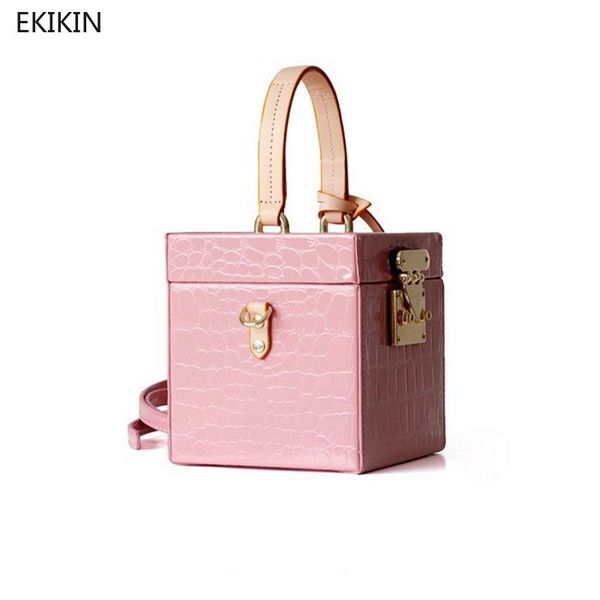 bags for women 2020 cow leather lock box female small square trunk slung portable lady handbags crocodile pattern bag
bags for women 2020 cow leather lock box female small square trunk slung portable lady handbags crocodile pattern bag