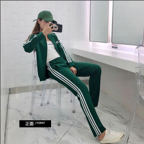 2020 new women's suit clover fashion women's tracksuits cardigan set long sleeve coat pants set, Gray
2020 new women's suit clover fashion women's tracksuits cardigan set long sleeve coat pants set, Gray