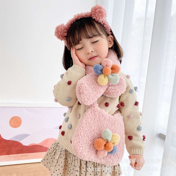 scarf new korean letter versatile children's 2020 autumn and winter imitation lamb plush warm bag rabbit cashmere collar c57a, Red;brown
scarf new korean letter versatile children's 2020 autumn and winter imitation lamb plush warm bag rabbit cashmere collar c57a, Red;brown