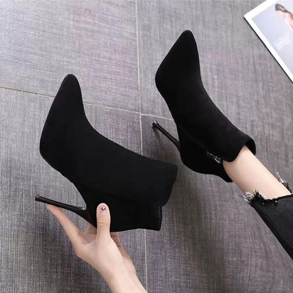 short boots women 2021 new autumn and winter thin heel shoes black stiletto pointed high heels mart boots1
short boots women 2021 new autumn and winter thin heel shoes black stiletto pointed high heels mart boots1