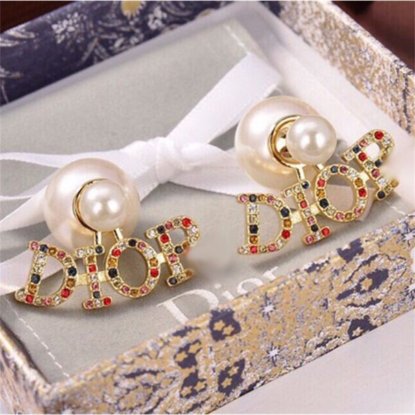 size pearl color brilliant diamonds earrings new fashion red silver needle earrings jewel, Golden;silver
size pearl color brilliant diamonds earrings new fashion red silver needle earrings jewel, Golden;silver