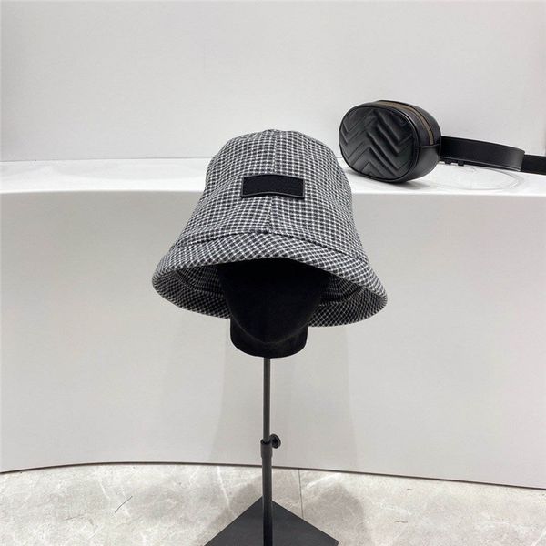 bucket hat mens women caps autumn winter classic plaid hats spring lover sunshade hat avant-garde fashion collapsible anti-uv, Blue;gray
bucket hat mens women caps autumn winter classic plaid hats spring lover sunshade hat avant-garde fashion collapsible anti-uv, Blue;gray