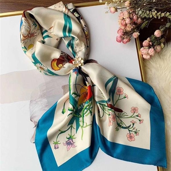 new arrival spring classic cute pattern 100% silk scarf twill hand made roll 90*90 cm squareshawl wrap for women lady gift y201007, Blue;gray
new arrival spring classic cute pattern 100% silk scarf twill hand made roll 90*90 cm squareshawl wrap for women lady gift y201007, Blue;gray