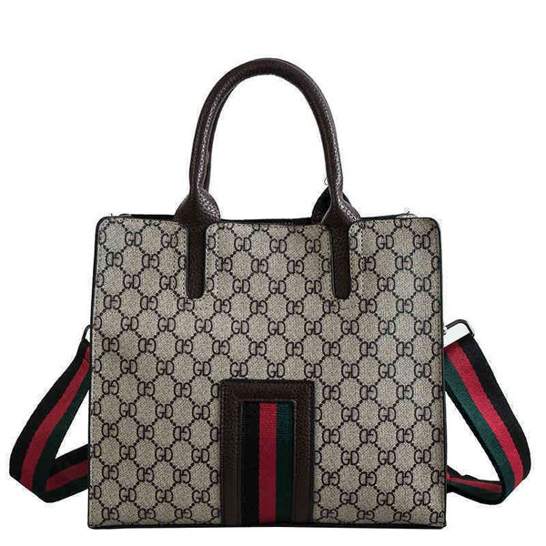 2022 factory wholesale designer handbags on clearance women's atmosphere one shoulder messenger capacity portable
2022 factory wholesale designer handbags on clearance women's atmosphere one shoulder messenger capacity portable