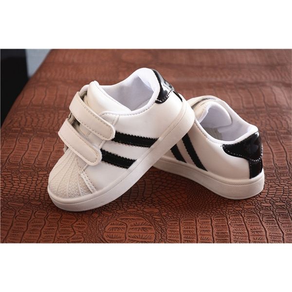 colors children girls boys sports antislip soft bottom kids baby sneaker casual flat sneakers white shoes, Black;red
colors children girls boys sports antislip soft bottom kids baby sneaker casual flat sneakers white shoes, Black;red