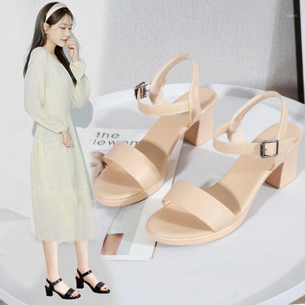 2020 summer new sandals fish mouth with buckle women's shoes simple models thick heel women sandals z8261, Black
2020 summer new sandals fish mouth with buckle women's shoes simple models thick heel women sandals z8261, Black