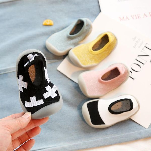 baby shoes boy girl fashion toddler shoes new born first walkers lovely baby booties brand fashion kids anti-slip sneakers1
baby shoes boy girl fashion toddler shoes new born first walkers lovely baby booties brand fashion kids anti-slip sneakers1
