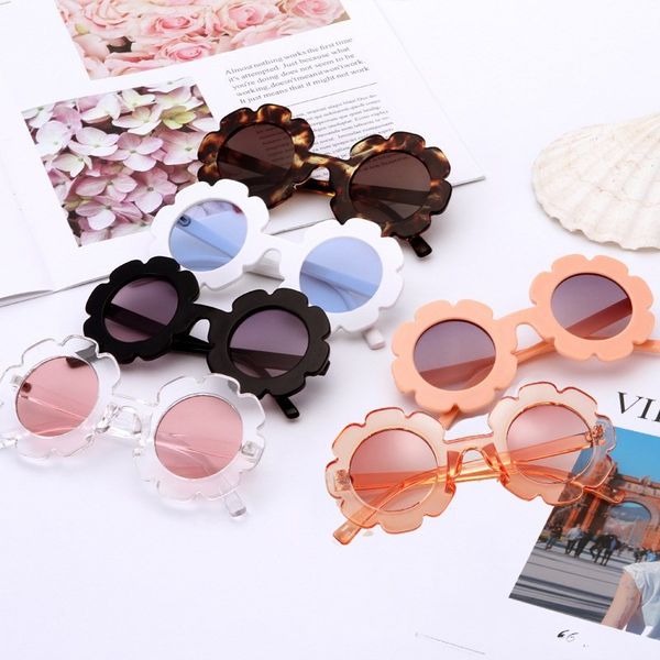 vintage kids child sun glasses round flower gafas baby children sport sunglasses girls boys oculos de sol
vintage kids child sun glasses round flower gafas baby children sport sunglasses girls boys oculos de sol
