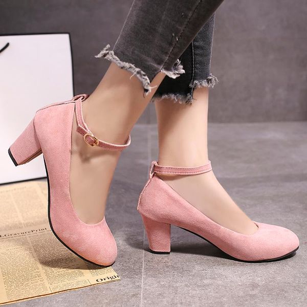 ladies single shoes square heel high heels round head small fresh womens shoes simple elegant pumps black career work 6 cm
ladies single shoes square heel high heels round head small fresh womens shoes simple elegant pumps black career work 6 cm