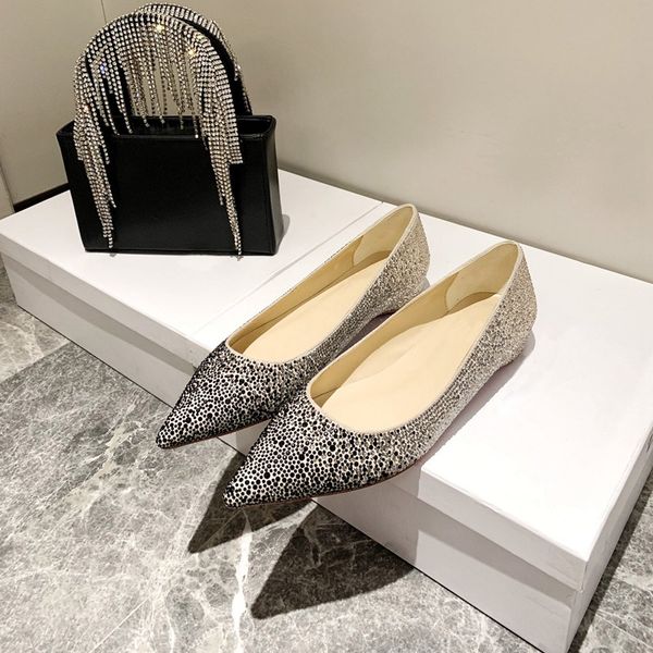 2021 fashion womens flat slip on shoe diamonds leather women wedding party pointed toe designer dress shoes, Black
2021 fashion womens flat slip on shoe diamonds leather women wedding party pointed toe designer dress shoes, Black