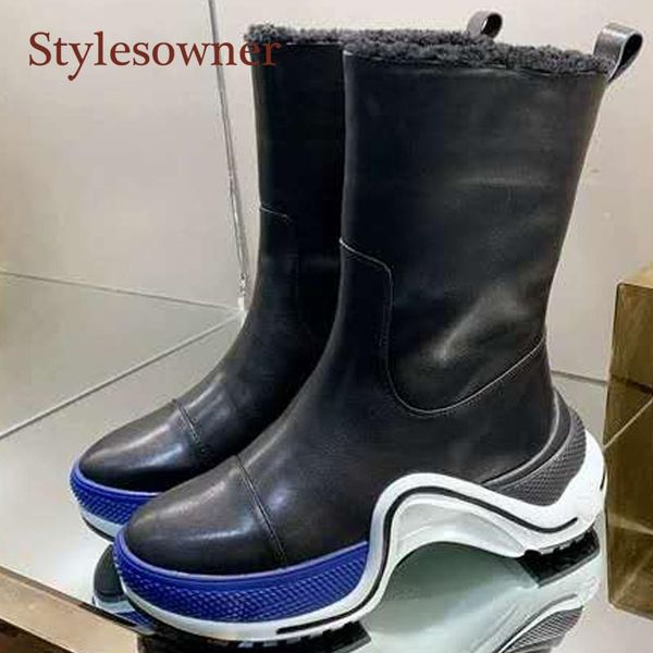 shearling wool winter snow boots round toe thick-soled plus velvet height increasing slip-on med short sports boots 2020 fashion, Black
shearling wool winter snow boots round toe thick-soled plus velvet height increasing slip-on med short sports boots 2020 fashion, Black