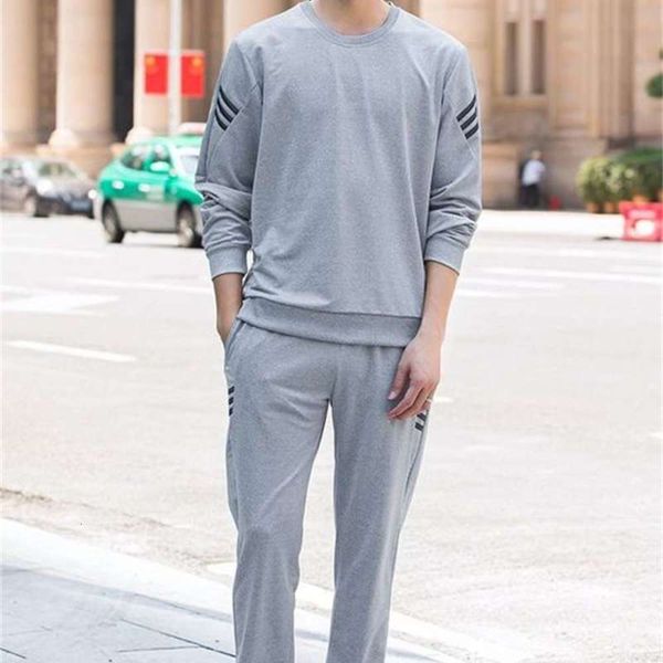 2020 new trend with cool sportswear casual two piece men's sweater spring and autumn, Gray
2020 new trend with cool sportswear casual two piece men's sweater spring and autumn, Gray