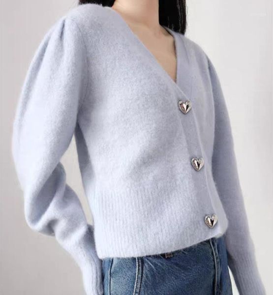 heart-shaped metal button women knit sweater v-neck long sleeve casual wild lady knit cardigan sweater autumn winter new1, White
heart-shaped metal button women knit sweater v-neck long sleeve casual wild lady knit cardigan sweater autumn winter new1, White