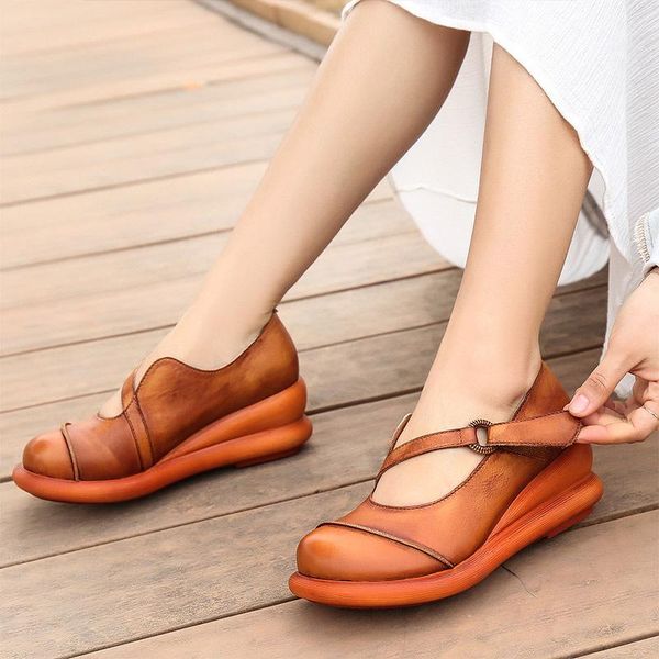 dress shoes vallu 2021 spring thick bottom leather round head women's national style retro muffin, Black
dress shoes vallu 2021 spring thick bottom leather round head women's national style retro muffin, Black