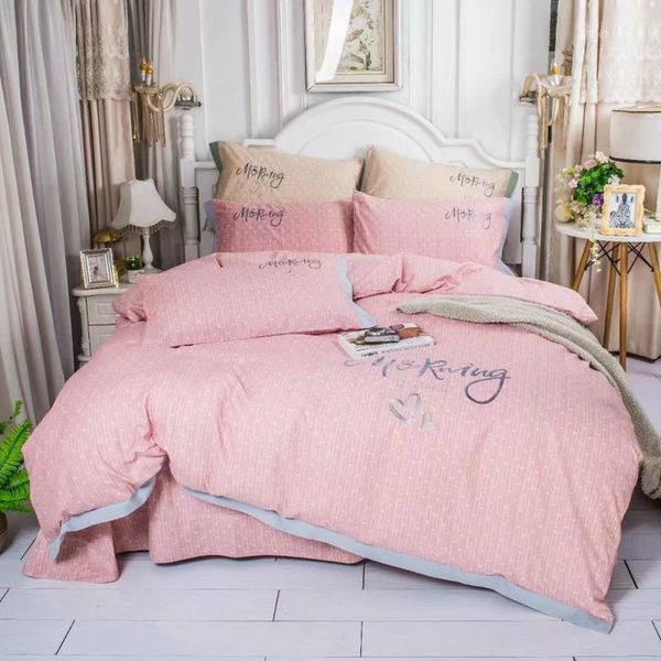 iva show pink cotton sanding bedding set embroidered reactive print bed set embroidery pillowcase size bed four-pieces1
iva show pink cotton sanding bedding set embroidered reactive print bed set embroidery pillowcase size bed four-pieces1