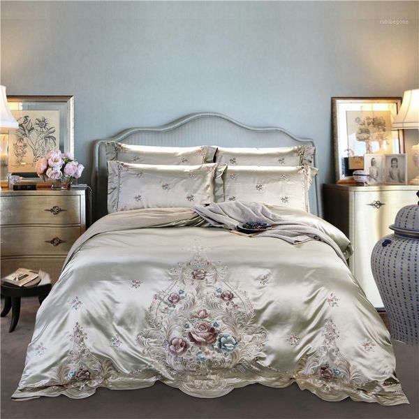 silver gray purple silk egyptian cotton flowers embroidery bedding set duvet cover bed sheet bedspread pillowcases1
silver gray purple silk egyptian cotton flowers embroidery bedding set duvet cover bed sheet bedspread pillowcases1