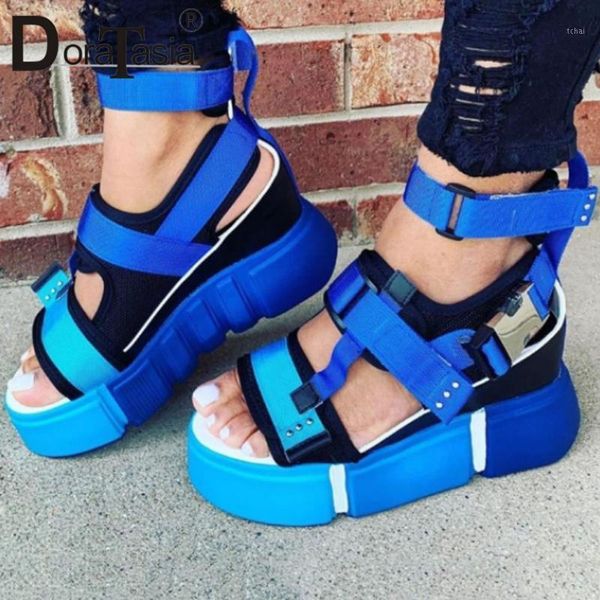 doratasia big size 34-44 ins lady platform sandals fashion colorful summer gladiator sandals women 2020 wedges shoes woman1, Black
doratasia big size 34-44 ins lady platform sandals fashion colorful summer gladiator sandals women 2020 wedges shoes woman1, Black