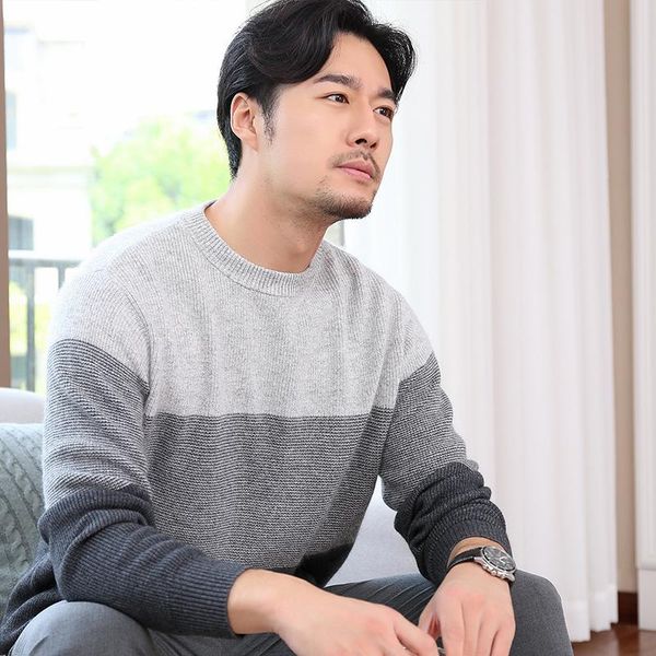 100% cashmere sweater men wool o-neck pullover 2021 autumn winter soft warm color matching jumper pull homme knitted sweaters, White;black
100% cashmere sweater men wool o-neck pullover 2021 autumn winter soft warm color matching jumper pull homme knitted sweaters, White;black
