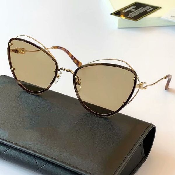 ch8080 luxury designer women sunglasses fashion casual men sunglasses 2021 new trend high definition fashion sun visor, White;black
ch8080 luxury designer women sunglasses fashion casual men sunglasses 2021 new trend high definition fashion sun visor, White;black