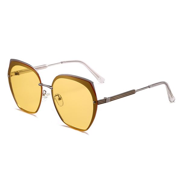 mikaron fashion large frame polarized female 1213 sunglasses concave modeling glasses versatile star sun visors, White;black
mikaron fashion large frame polarized female 1213 sunglasses concave modeling glasses versatile star sun visors, White;black