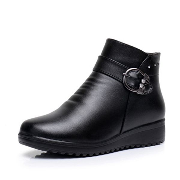 2021 new fashion winter women genuine leather boots moms plush fall, shoes big size 35-41 black brown et5d 
2021 new fashion winter women genuine leather boots moms plush fall, shoes big size 35-41 black brown et5d