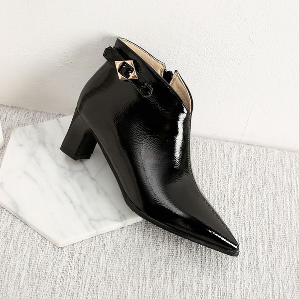 female 2021 plus size 22-28cm patent europe and america microfibre pointed to women's heels boots 1 ls58, Black
female 2021 plus size 22-28cm patent europe and america microfibre pointed to women's heels boots 1 ls58, Black