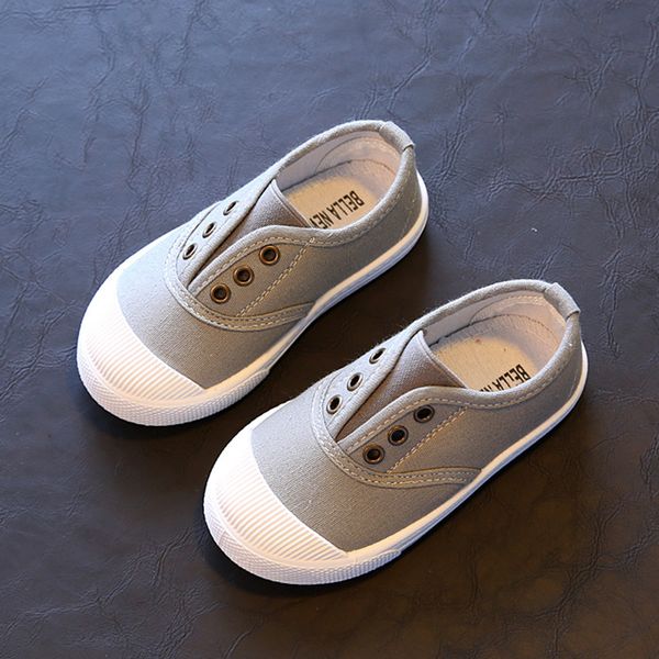 2020 spring summer kids shoes for boys girls insole 13.5-18cm candy color children's casual canvas sneakers soft fashion shoes c1002, Black;red
2020 spring summer kids shoes for boys girls insole 13.5-18cm candy color children's casual canvas sneakers soft fashion shoes c1002, Black;red