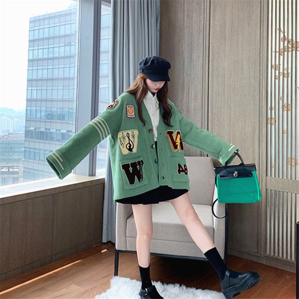 2021 female woolen sweater lazy style new korean winter student with tightrope v embroidered neckline amend trendy cardigan owj8, White;black
2021 female woolen sweater lazy style new korean winter student with tightrope v embroidered neckline amend trendy cardigan owj8, White;black