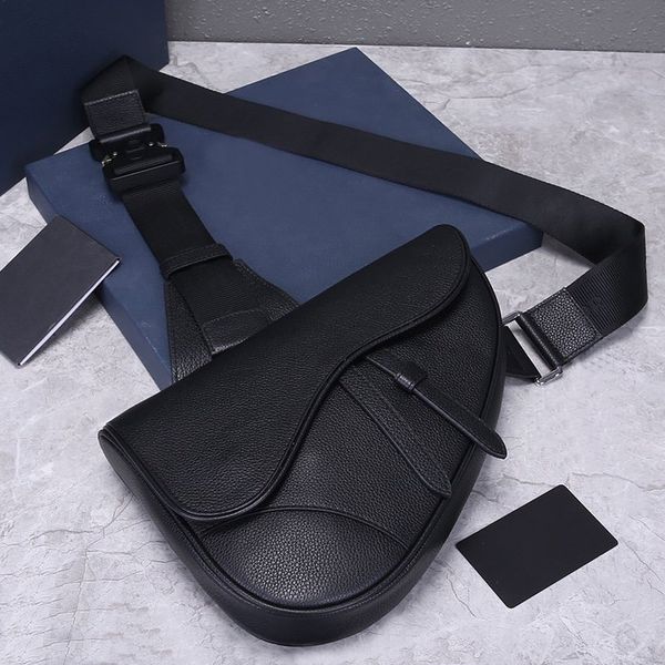 size:26.5x20x6.5cm 2021 ladies saddle trend bag high shoulder messenger embroidery bags wallet saddle 2020 quality bag sale fas chmao, Red;black
size:26.5x20x6.5cm 2021 ladies saddle trend bag high shoulder messenger embroidery bags wallet saddle 2020 quality bag sale fas chmao, Red;black