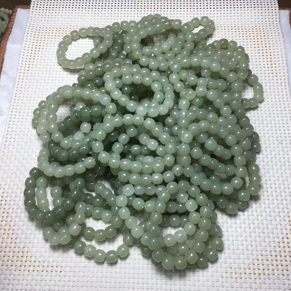 natural qinghai material hetian yuqingshui old live natural qinghai material hetian yuqingshui bracelet pearl old pearl bracelet live ujo3x, Golden;silver
natural qinghai material hetian yuqingshui old live natural qinghai material hetian yuqingshui bracelet pearl old pearl bracelet live ujo3x, Golden;silver