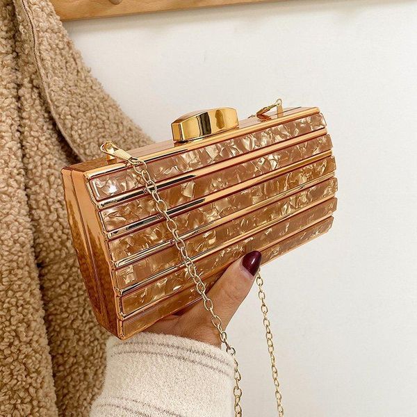 shoulder bags chain clutch bag 2021 fashion women marble pattern handbag small square ladies trendy messenger
shoulder bags chain clutch bag 2021 fashion women marble pattern handbag small square ladies trendy messenger