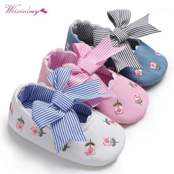 fashion embroidered flower princess shoes for toddler baby girls big bow soft sole newborn baby moccasins shoes1
fashion embroidered flower princess shoes for toddler baby girls big bow soft sole newborn baby moccasins shoes1