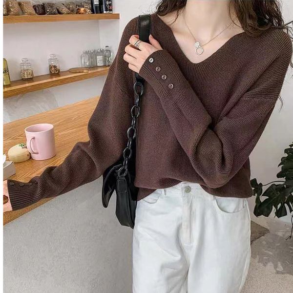 2021 new oversized women ulzzang style v neck pullovers long sleeve knitted jumper christmas sweater jerseys mujer xsfr, White;black
2021 new oversized women ulzzang style v neck pullovers long sleeve knitted jumper christmas sweater jerseys mujer xsfr, White;black