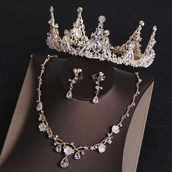 baroque bridal new three piece set wedding accessories 18-year-old crown and headdress, Silver
baroque bridal new three piece set wedding accessories 18-year-old crown and headdress, Silver