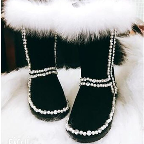 2020 with snow fox skin tubing sewn hand strass leather addition to thick boots high 67mp, Black
2020 with snow fox skin tubing sewn hand strass leather addition to thick boots high 67mp, Black