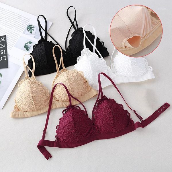 autumn and winter wireless lace women bra women bralette underwear lingerie triangle cup dropshipping1, Red;black
autumn and winter wireless lace women bra women bralette underwear lingerie triangle cup dropshipping1, Red;black