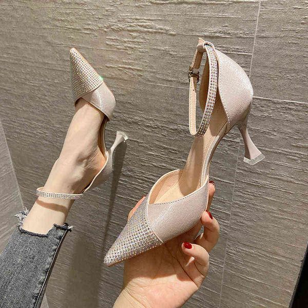 dress shoes high heels 80302 button single shoes women's thin heel 2022 net red hollow pointed french celebrity drs high heels, Black
dress shoes high heels 80302 button single shoes women's thin heel 2022 net red hollow pointed french celebrity drs high heels, Black