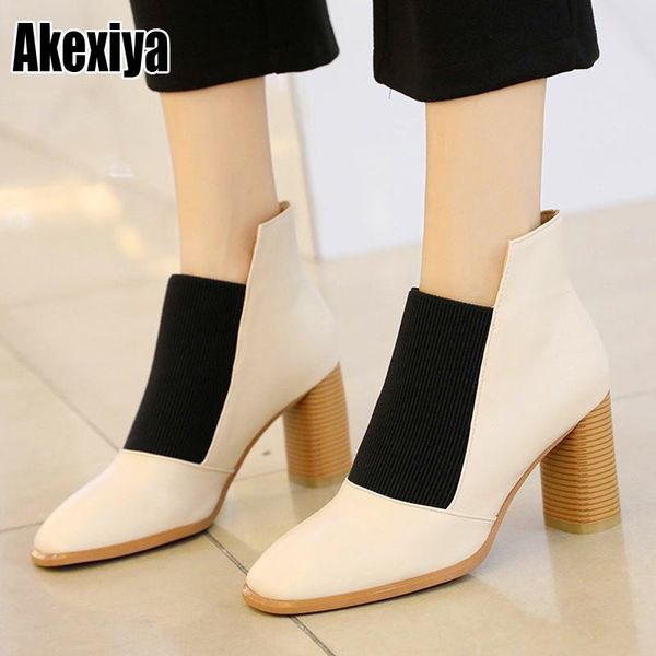 ankle boots women boots winter 2020 short fashion square toe chunky beige shoes waterproof leather p326, Black
ankle boots women boots winter 2020 short fashion square toe chunky beige shoes waterproof leather p326, Black