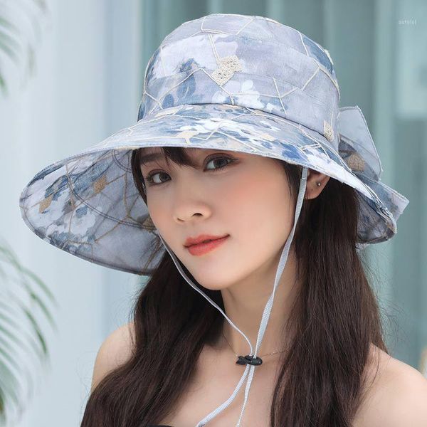 wide brim double sided flower sun hat visor for women korean folding sunhat large lady panama cap uv protection beach hats1, Blue;gray
wide brim double sided flower sun hat visor for women korean folding sunhat large lady panama cap uv protection beach hats1, Blue;gray