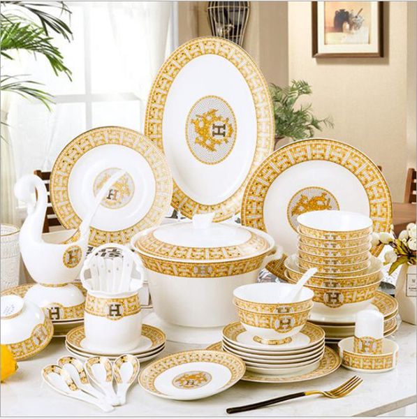 royal style 28pcs and 60pcs bone china wholesale price ceramic tableware luxury overglazed color dinnerware set
royal style 28pcs and 60pcs bone china wholesale price ceramic tableware luxury overglazed color dinnerware set