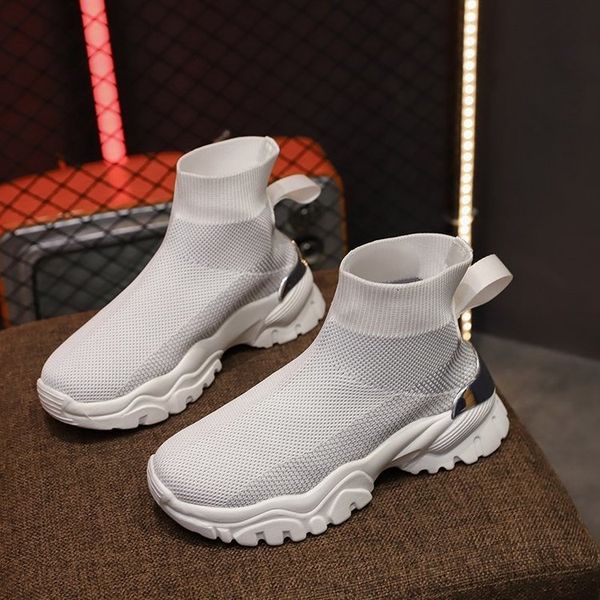 2021 new high-sneakers senior male part respirable tennis of women running shoes size 35-39 hya3, Black;white
2021 new high-sneakers senior male part respirable tennis of women running shoes size 35-39 hya3, Black;white