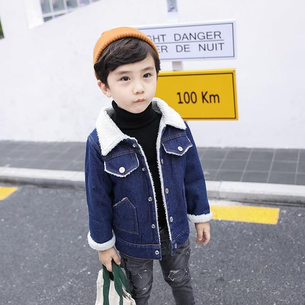 lamb cashmere denim jacket 2021 new baby long sleeve hooded coat girls' plush jacket plush coat autumn and winter boys, Blue;gray
lamb cashmere denim jacket 2021 new baby long sleeve hooded coat girls' plush jacket plush coat autumn and winter boys, Blue;gray