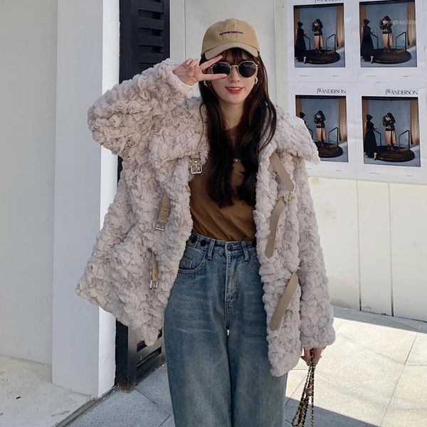 korean loose thicken large lapel chic belt buckle women short faux lambswool fur coat winter new plus size warm outerwear female1, Black
korean loose thicken large lapel chic belt buckle women short faux lambswool fur coat winter new plus size warm outerwear female1, Black