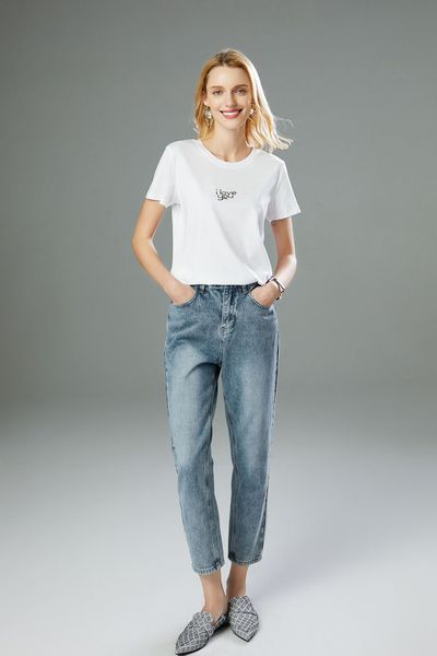 simple basic round neck long sleeve t-shirt for women korean version design feeling irregular fold wear loose bottom shirt 4502, White
simple basic round neck long sleeve t-shirt for women korean version design feeling irregular fold wear loose bottom shirt 4502, White